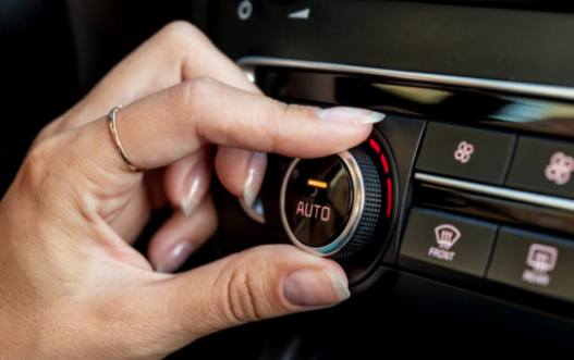 At undgå dyre reparationer: Sådan forebygger du problemer med bilens aircondition
