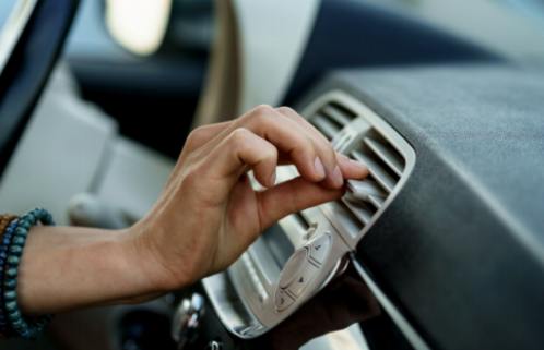 Hvorfor regelmæssig vedligeholdelse af din bils ekspansionsventil er afgørende for AC-ydelse