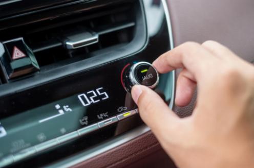 Vigtigheden af regelmæssig vedligeholdelse af din bils airconditionfordamper